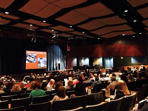 贏在起跑線？中國孩子赴美留學(xué)是否越早越好？