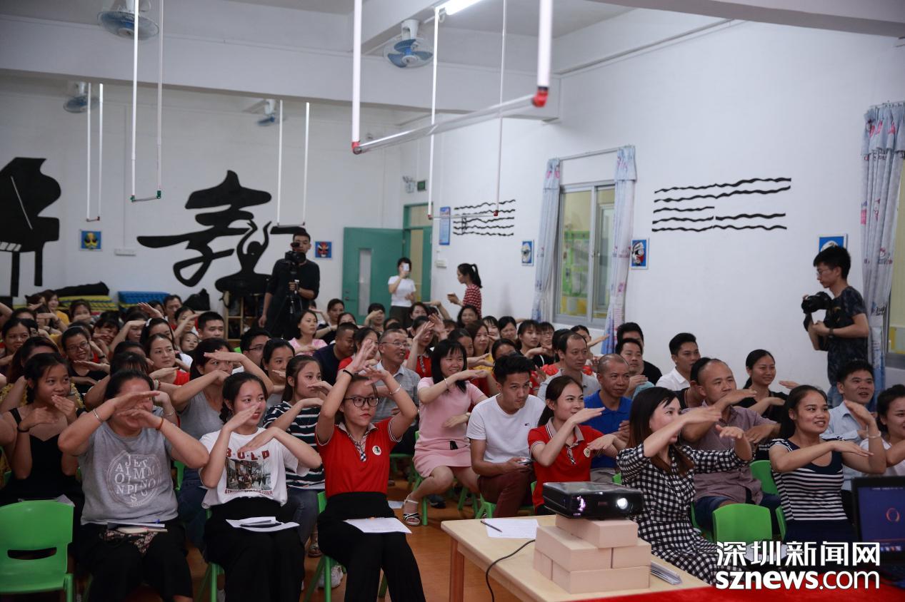 育兒講堂 : 彩田幼兒園 分享 學(xué)習(xí)“數(shù)學(xué)”和“語文”？